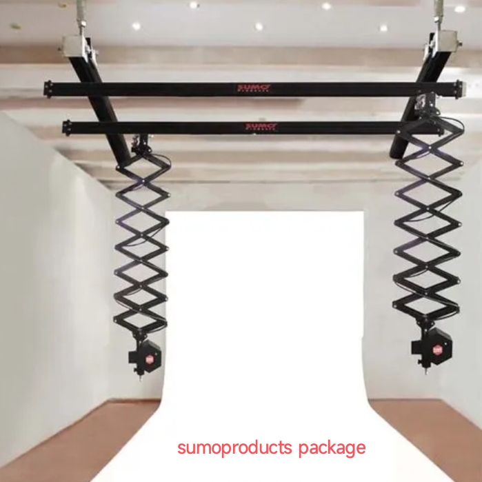 Compact track and pantograph setup
